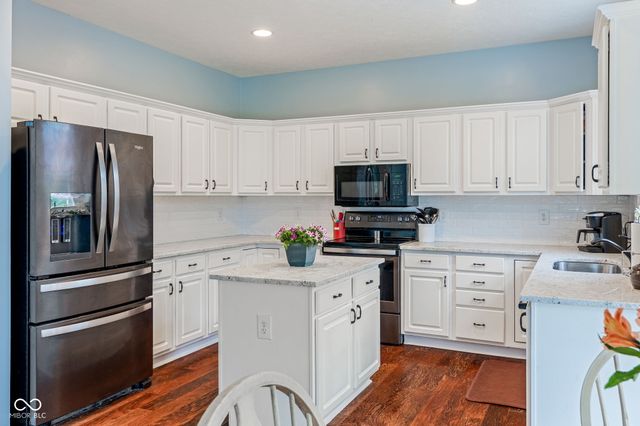 15409 Heath Circle, Westfield, IN 46074