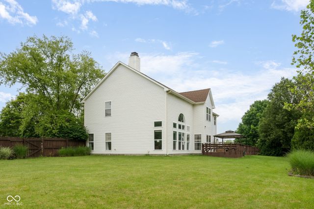 15409 Heath Circle, Westfield, IN 46074