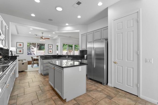 78370 Via Dijon, La Quinta, CA 92253