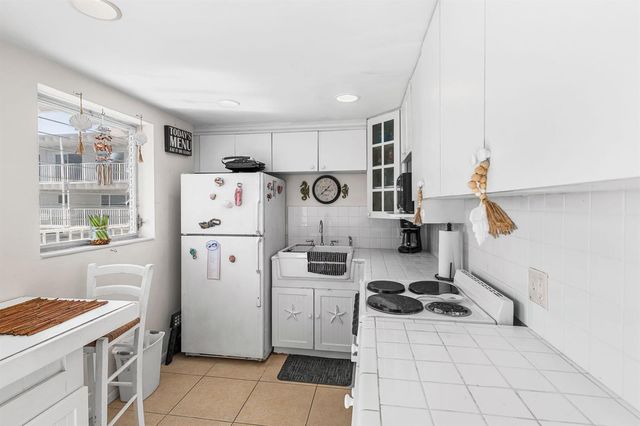 3500 S Ocean Boulevard 405, South Palm Beach, FL 33480