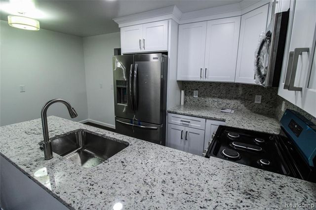 40159 William Drive, Sterling Heights, MI 48313