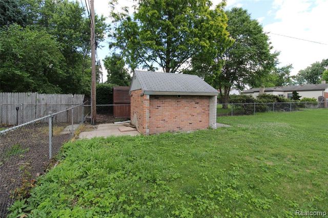40159 William Drive, Sterling Heights, MI 48313