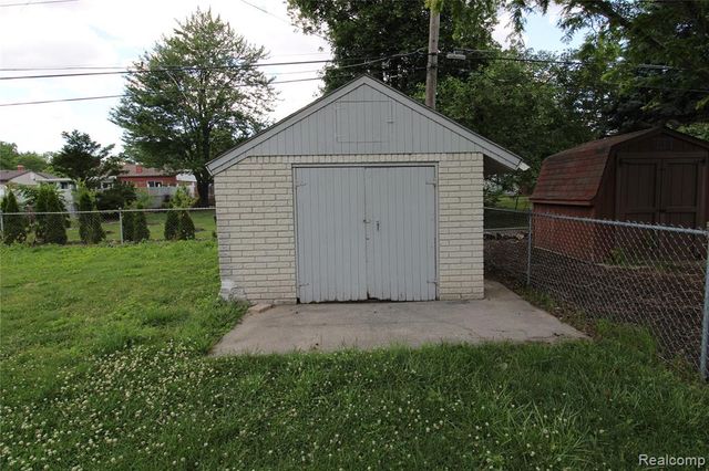 40159 William Drive, Sterling Heights, MI 48313