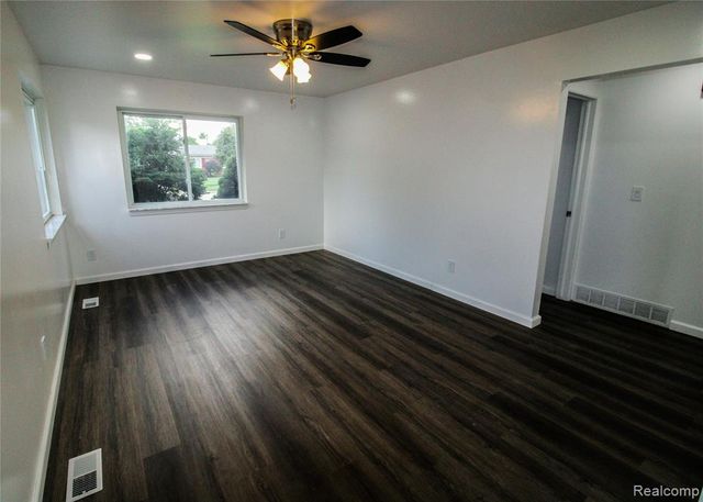 40159 William Drive, Sterling Heights, MI 48313