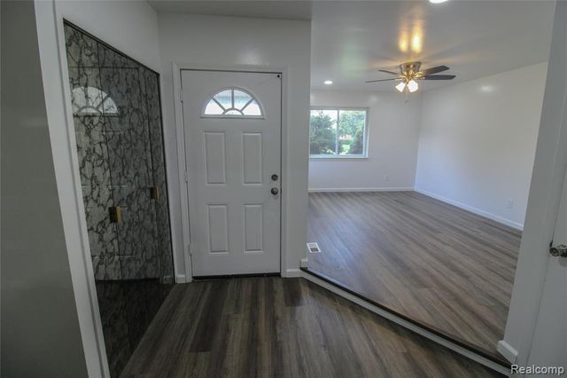 40159 William Drive, Sterling Heights, MI 48313