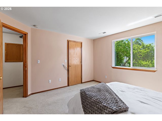 4295 Sw PLUMERIA Way, Beaverton, OR 97078