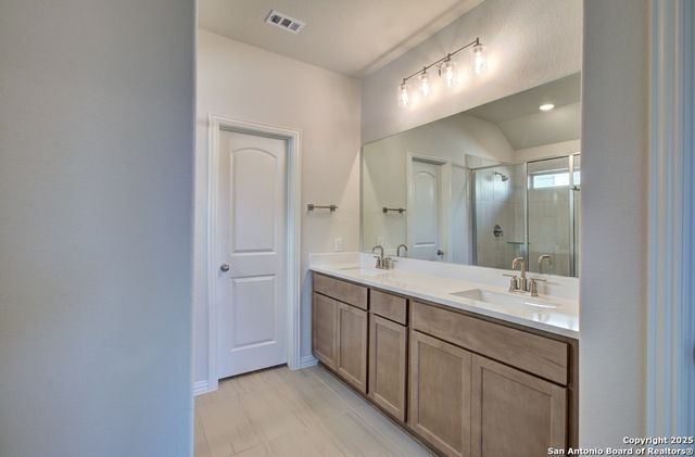 2118 Shepards Street, Seguin, TX 78155