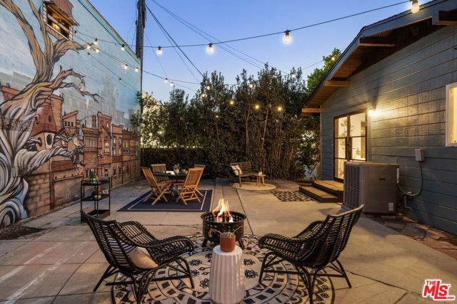 1616 Allesandro Street, Los Angeles, CA 90026