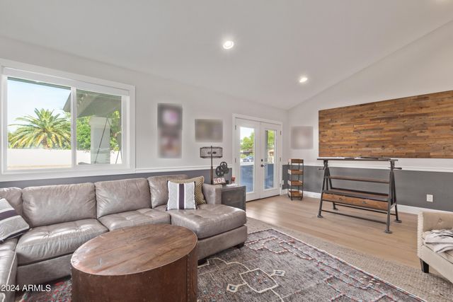 11848 N 53RD Street, Scottsdale, AZ 85254