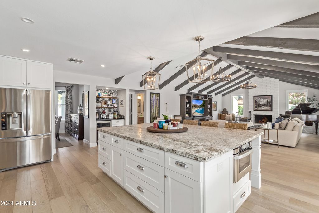 Image 23 of property listing at 11848 N 53RD Street, Scottsdale, AZ 85254