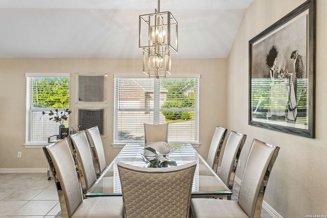 8512 REGUSCI GRV, Boerne, TX 78015