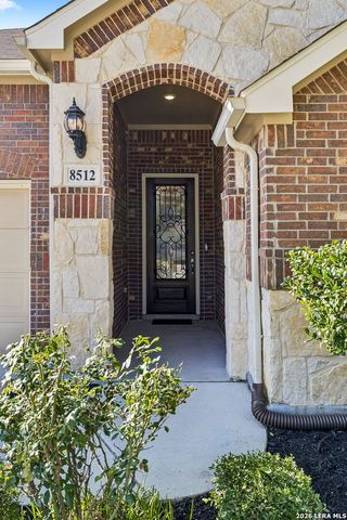 8512 REGUSCI GRV, Boerne, TX 78015