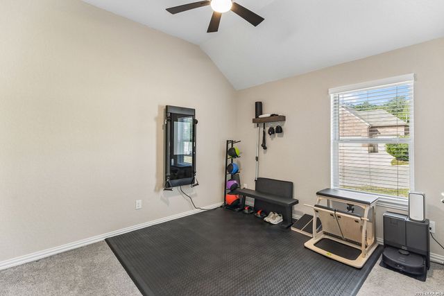 8512 REGUSCI GRV, Boerne, TX 78015