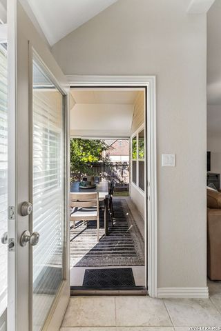 8512 REGUSCI GRV, Boerne, TX 78015