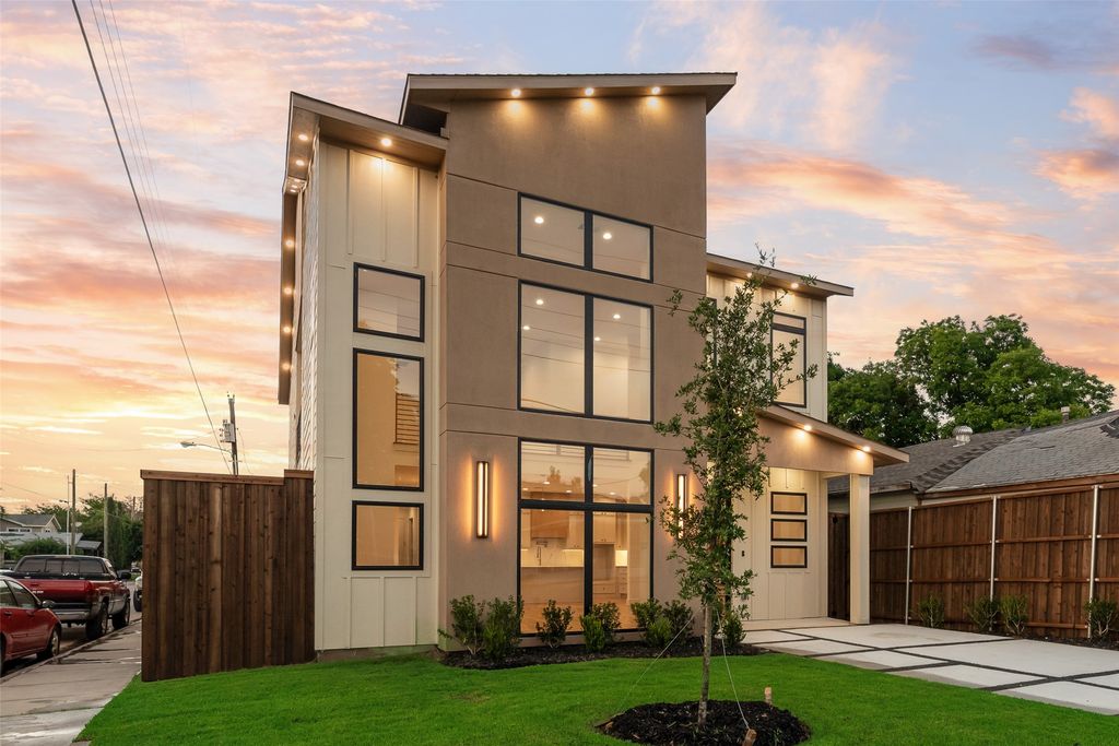 1527 Dennison Street, Dallas, TX 75212