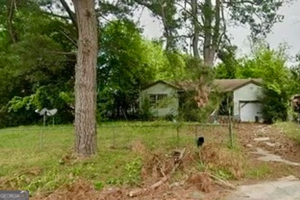 855 Bedingfield Avenue, Macon, GA 31206