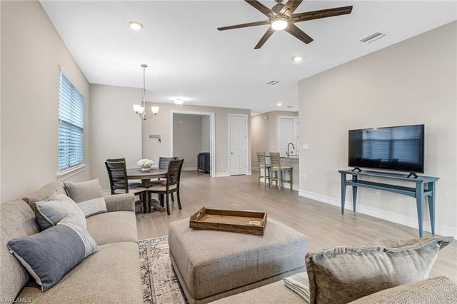 1148 Enbrook LOOP, Naples, FL 34114