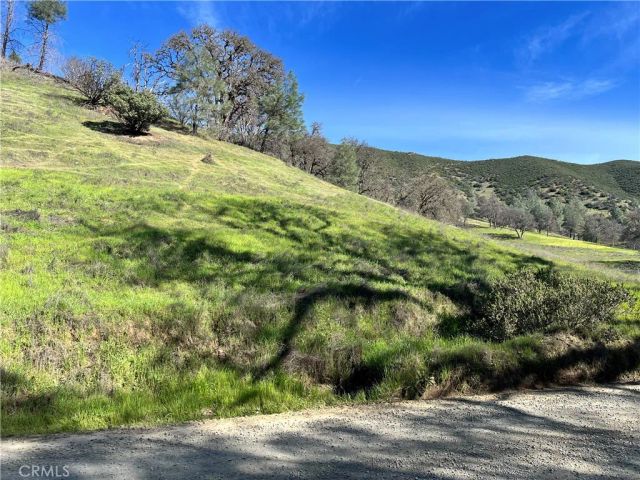2286 New Long Valley, Clearlake Oaks, CA 95423