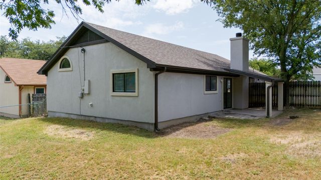 109 Campfire CIR, Copperas Cove, TX 76522