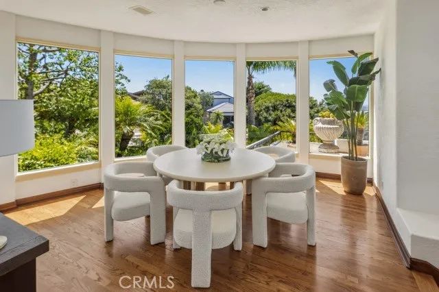 2 Trafalgar, Newport Beach, CA 92660