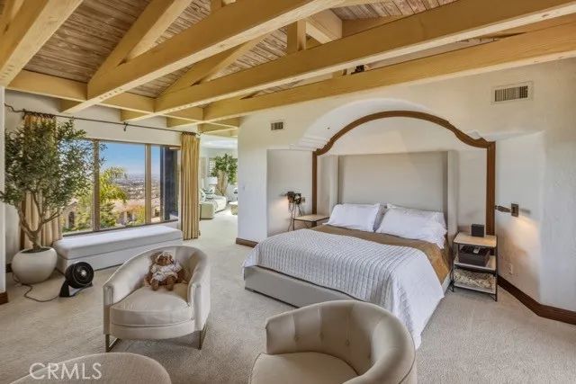 2 Trafalgar, Newport Beach, CA 92660
