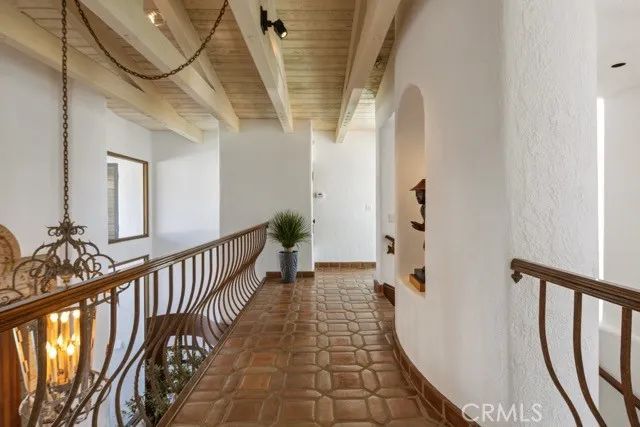 2 Trafalgar, Newport Beach, CA 92660