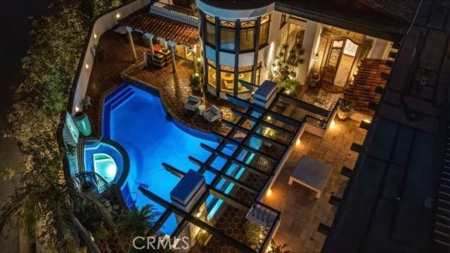 2 Trafalgar, Newport Beach, CA 92660