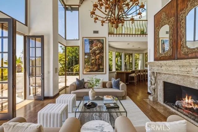 2 Trafalgar, Newport Beach, CA 92660
