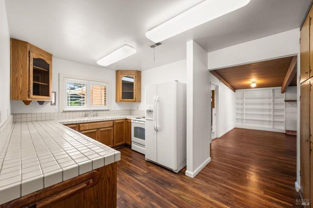 366 Peach Tree Ave, Vacaville, CA 95688