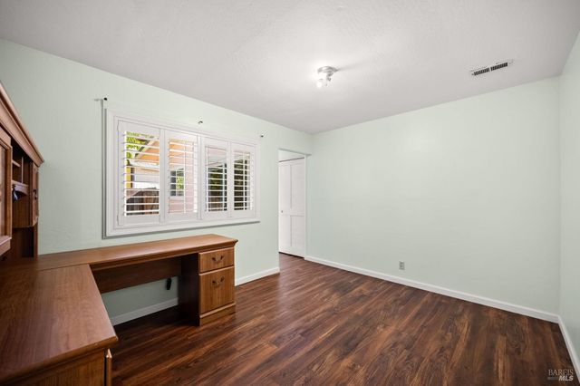 366 Peach Tree Ave, Vacaville, CA 95688