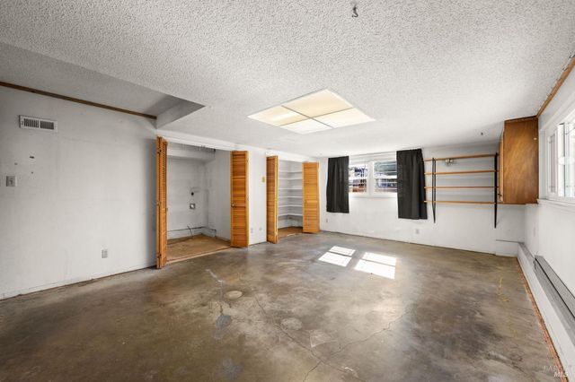 366 Peach Tree Ave, Vacaville, CA 95688