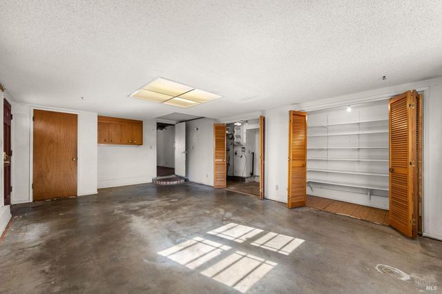 366 Peach Tree Ave, Vacaville, CA 95688