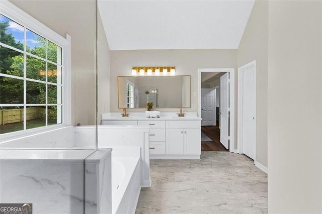 2100 Southern Walk Terrace, Dacula, GA 30019