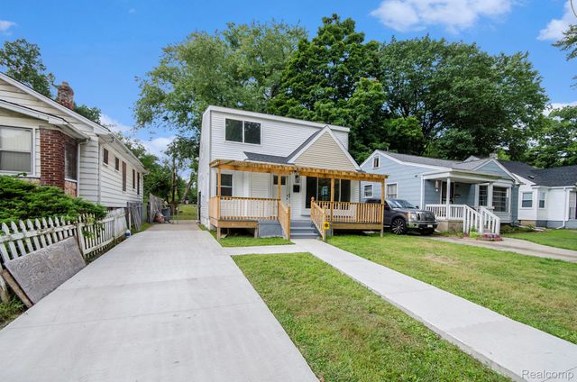 17583 Pierson Street, Detroit, MI 48219