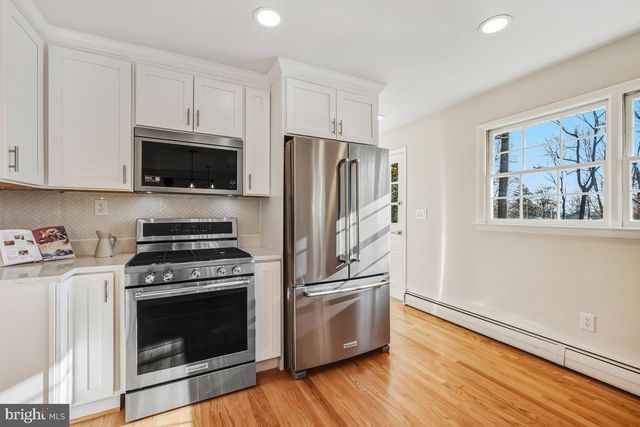 5113 AVOCA AVE, Ellicott City, MD 21043