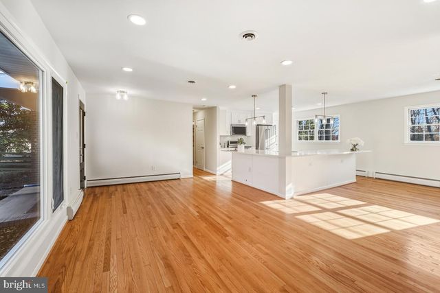 5113 AVOCA AVE, Ellicott City, MD 21043