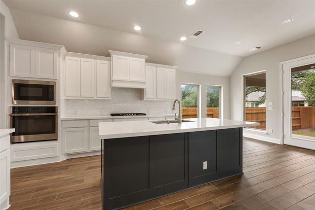 104 Anejo Bluff CT, Georgetown, TX 78628