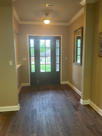 110 Hidden Creek Lane, Longview, TX 75602