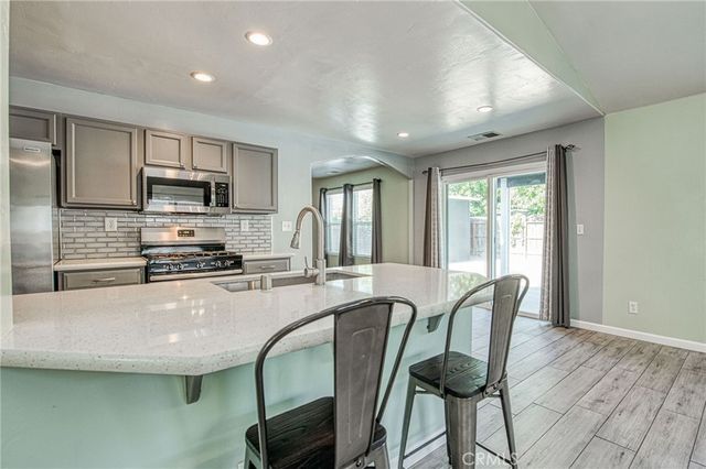 3673 N Denali, Fresno, CA 93727