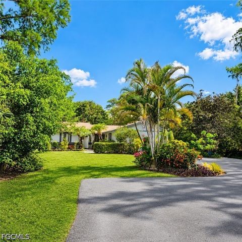 3534 White BLVD, Naples, FL 34117