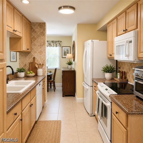 3534 White BLVD, Naples, FL 34117
