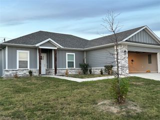 3612 Skylane Avenue, Corsicana, TX 75110