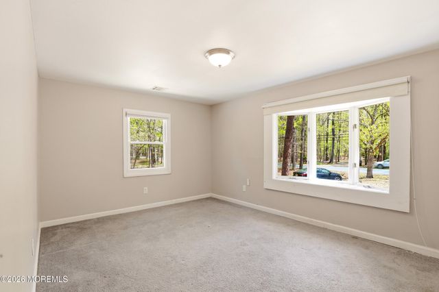 517 Newtons Corner Road, Howell, NJ 07731