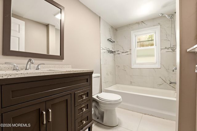 517 Newtons Corner Road, Howell, NJ 07731