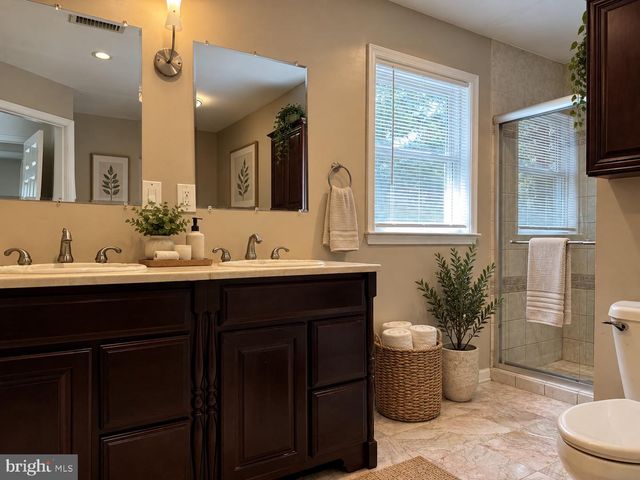 6601 EVANSTON ST, District Heights, MD 20747