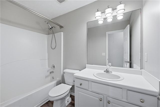 1250 Springmont Court, Lawrenceville, GA 30043