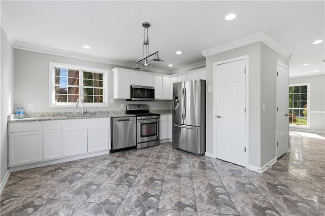 1250 Springmont Court, Lawrenceville, GA 30043