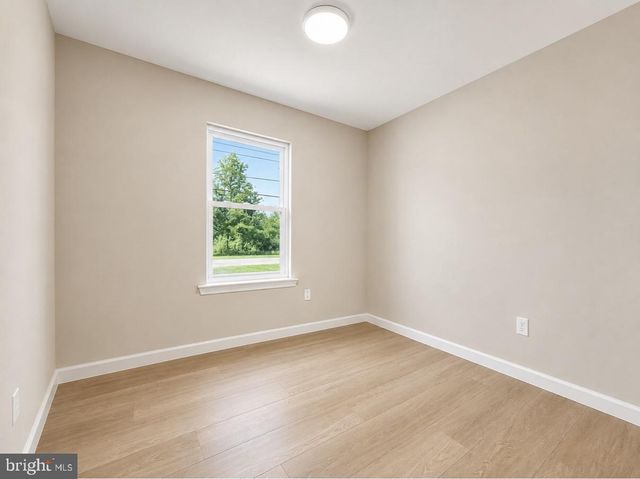 32 PRESS AVE, Browns Mills, NJ 08015