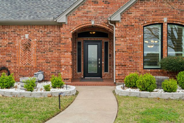 3800 Deer Forest Drive, Denton, TX 76208
