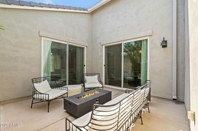 10471 W QUAIL Avenue, Peoria, AZ 85382